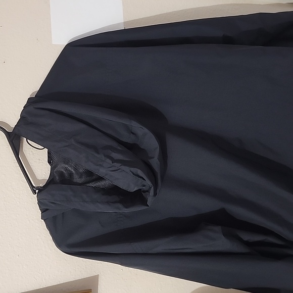 Element skateboards wind breaker - Picture 2 of 3